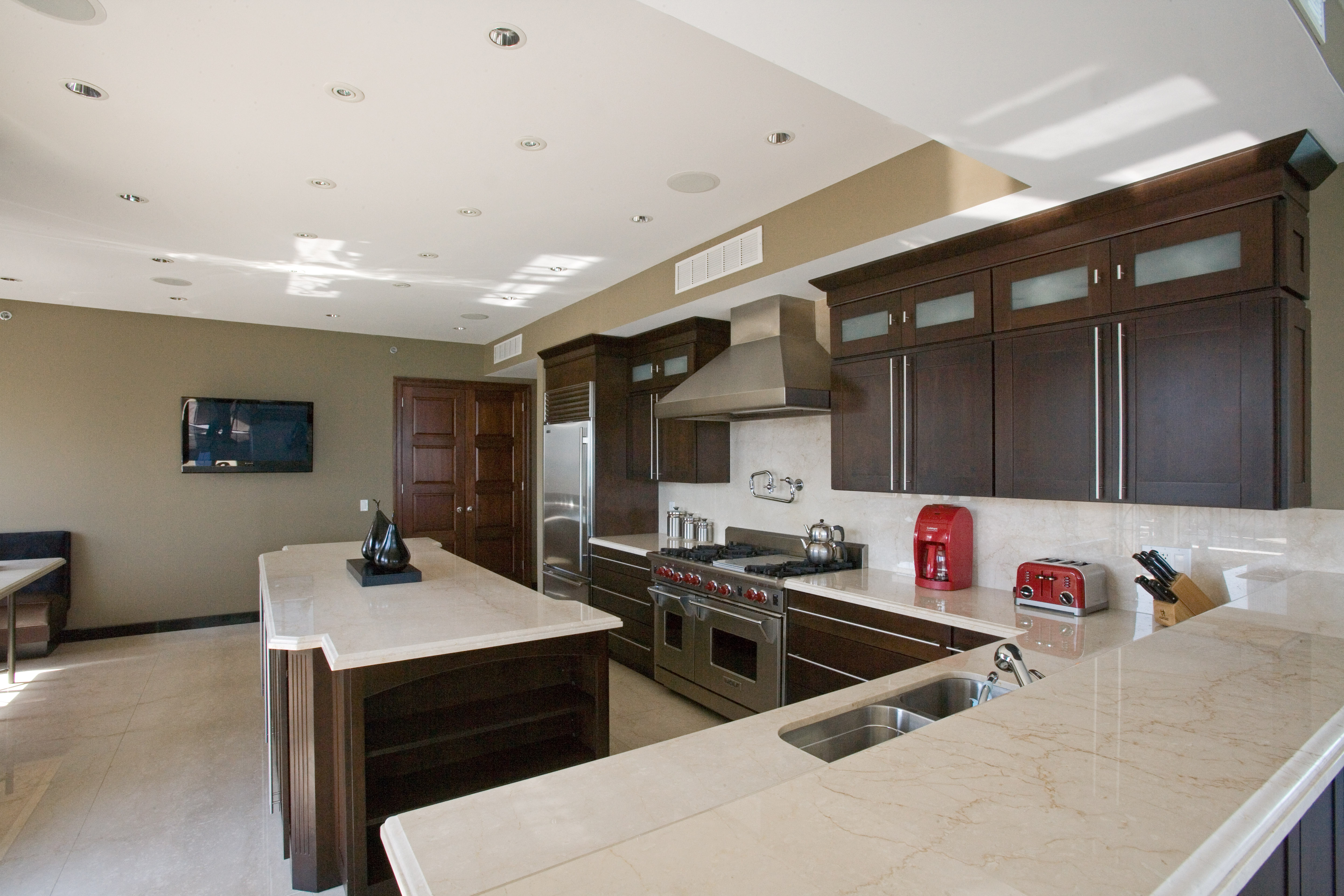 Luxury High Rise Condo — Stone City project