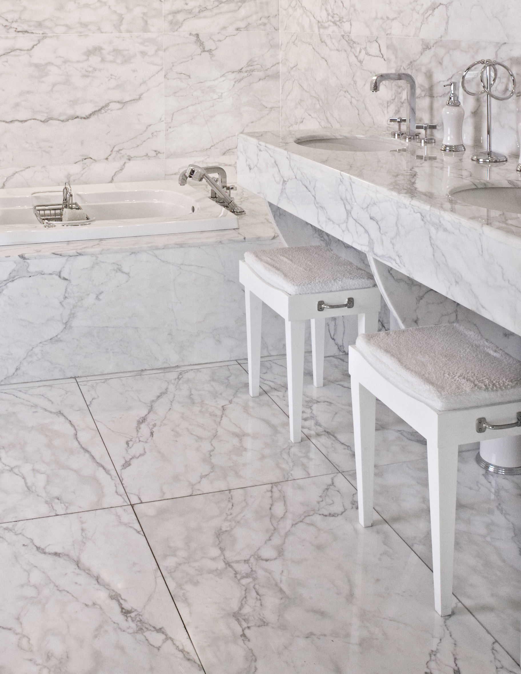 White Statuary Bathroom — Stone City project
